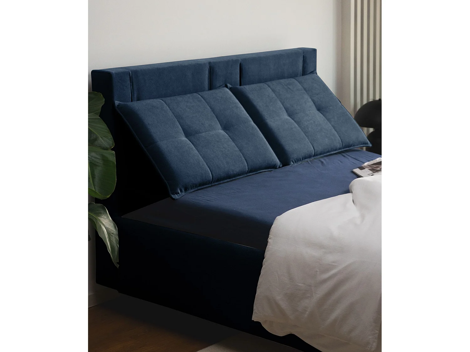 Polsterbett 180x200 mit klappbaren Rückenkissen – wasserfeste Chenille und Stauraum – Nachtblau – BELLEO