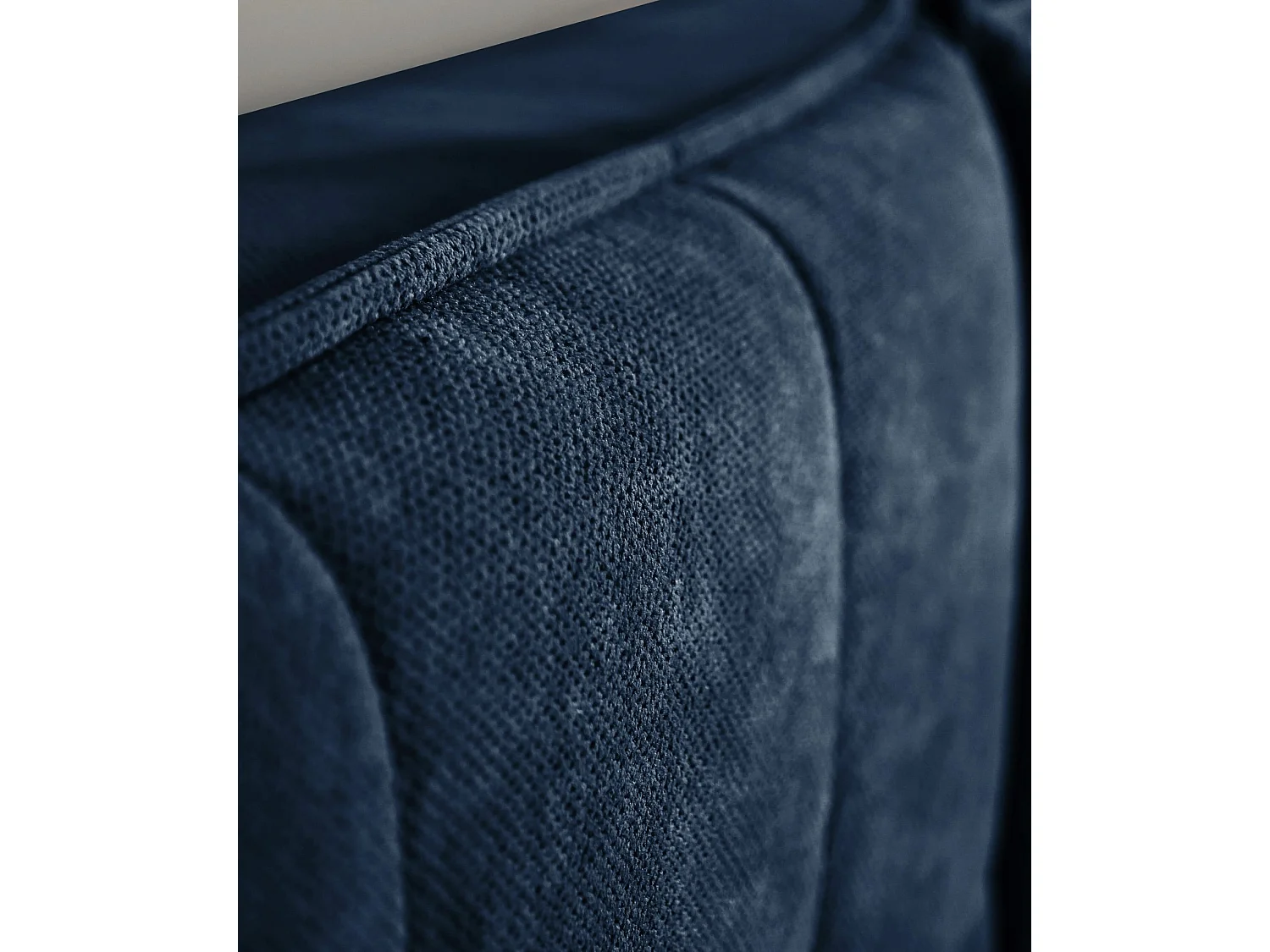 Polsterbett 140x200 mit klappbaren Rückenkissen – wasserfeste Chenille und Stauraum – Nachtblau – BELLEO