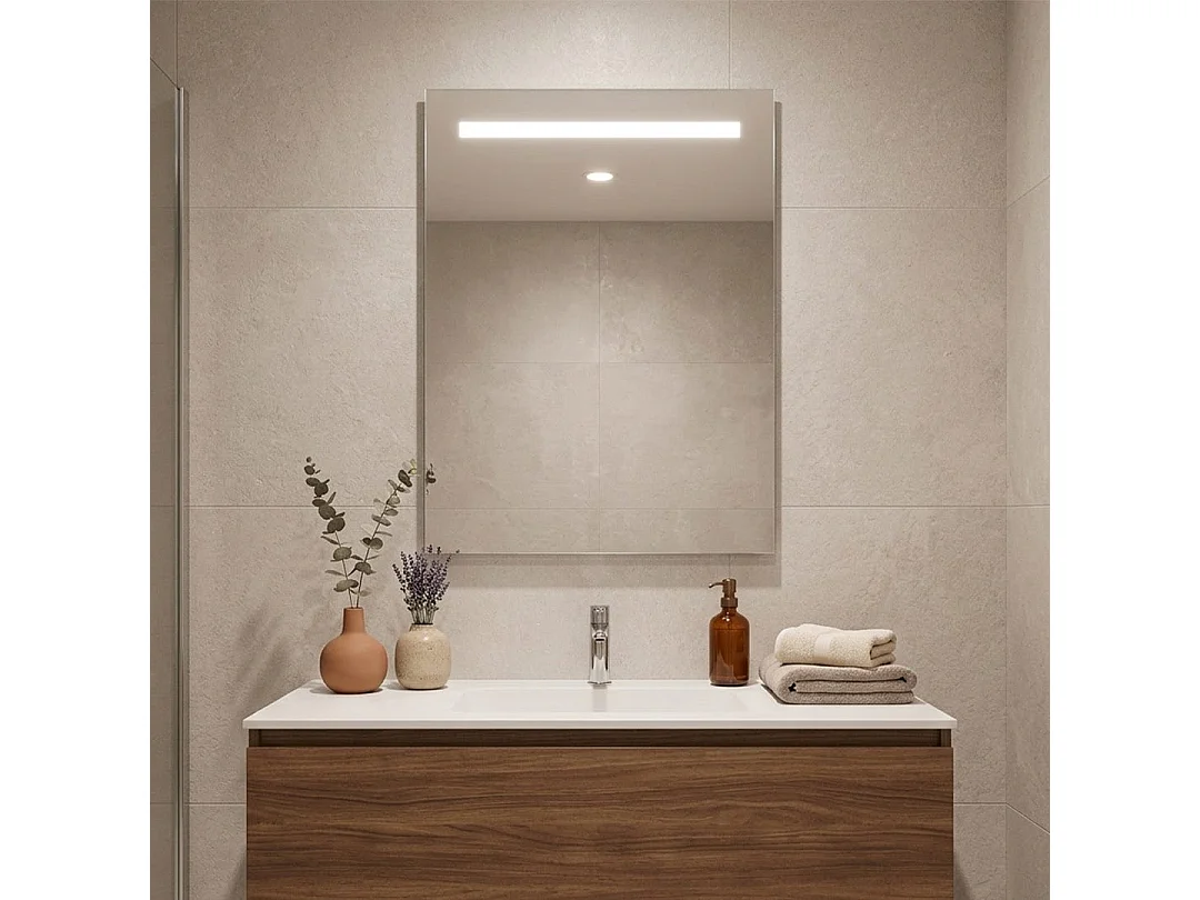 Miroir Rétroéclairé 60X80 Avec Bande Led Supérieure