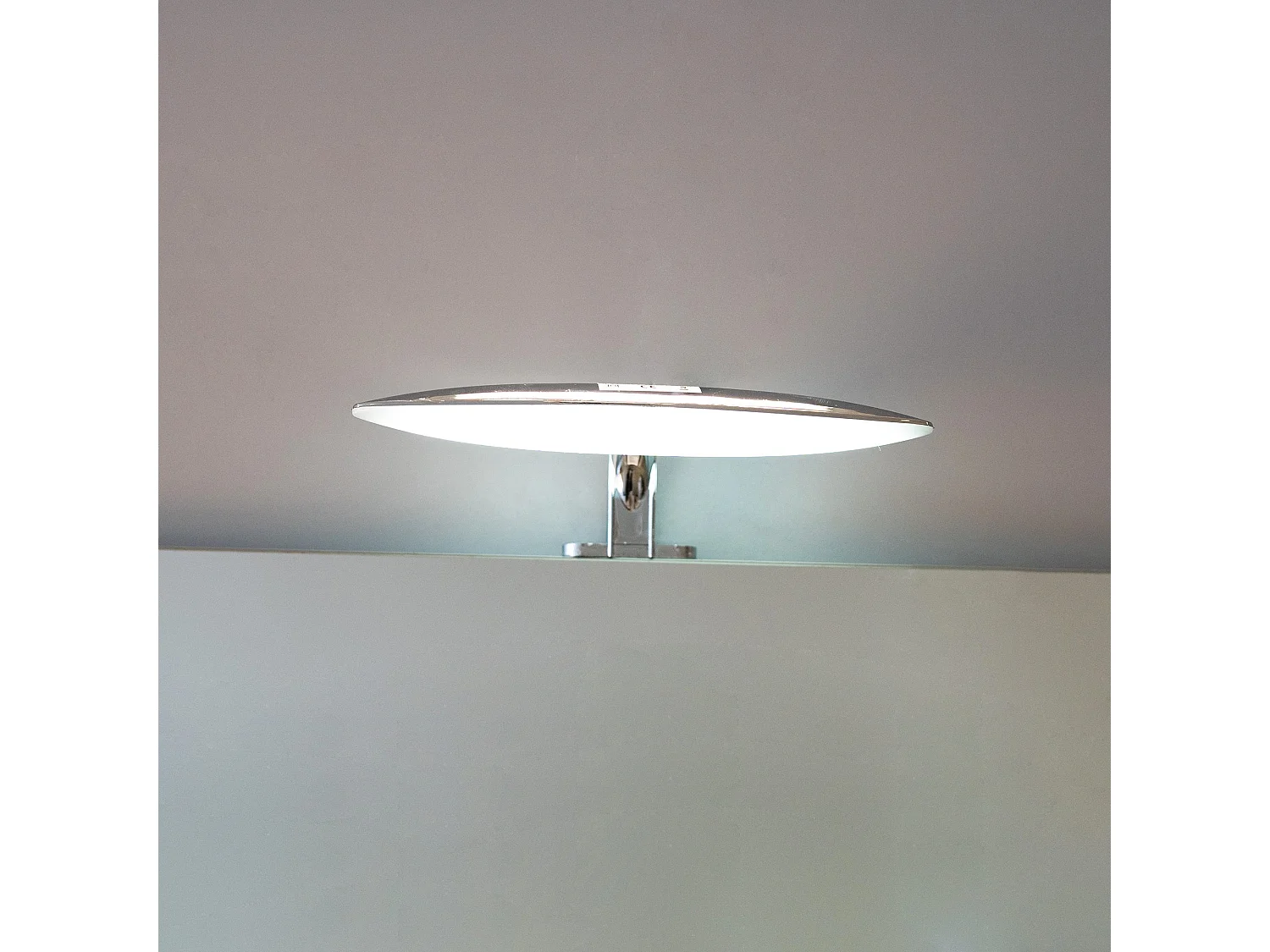 Lampe Avec Led Ovale Pour Miroir De La Salle De Bain 20Cm | Alba