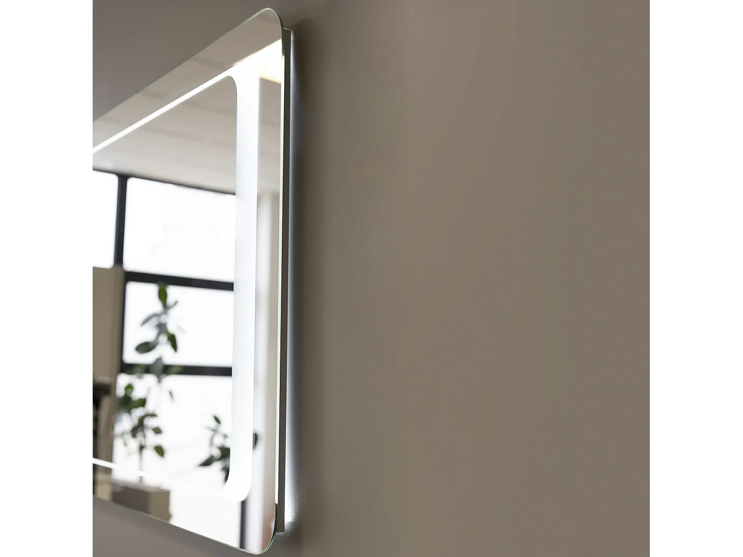 Miroir Avec Sablage Frontal Rétro-Éclairé Avec Led 90X60 Cm