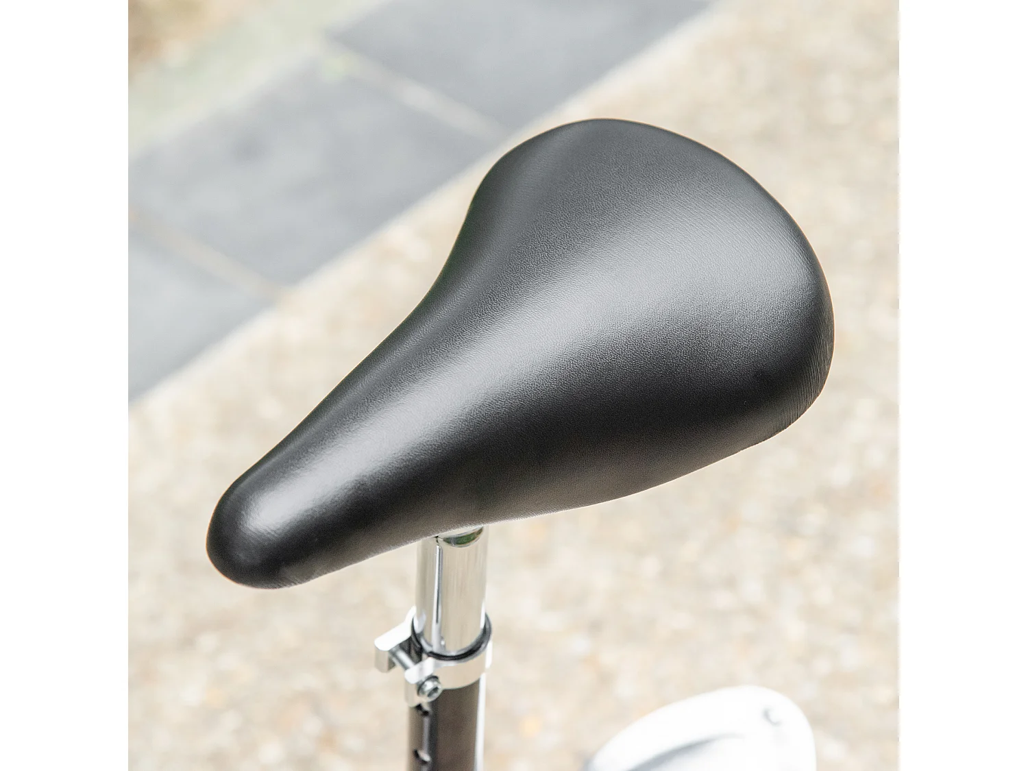 Monopattino elettrico 120w per bambini pieghevole e regolabile nero