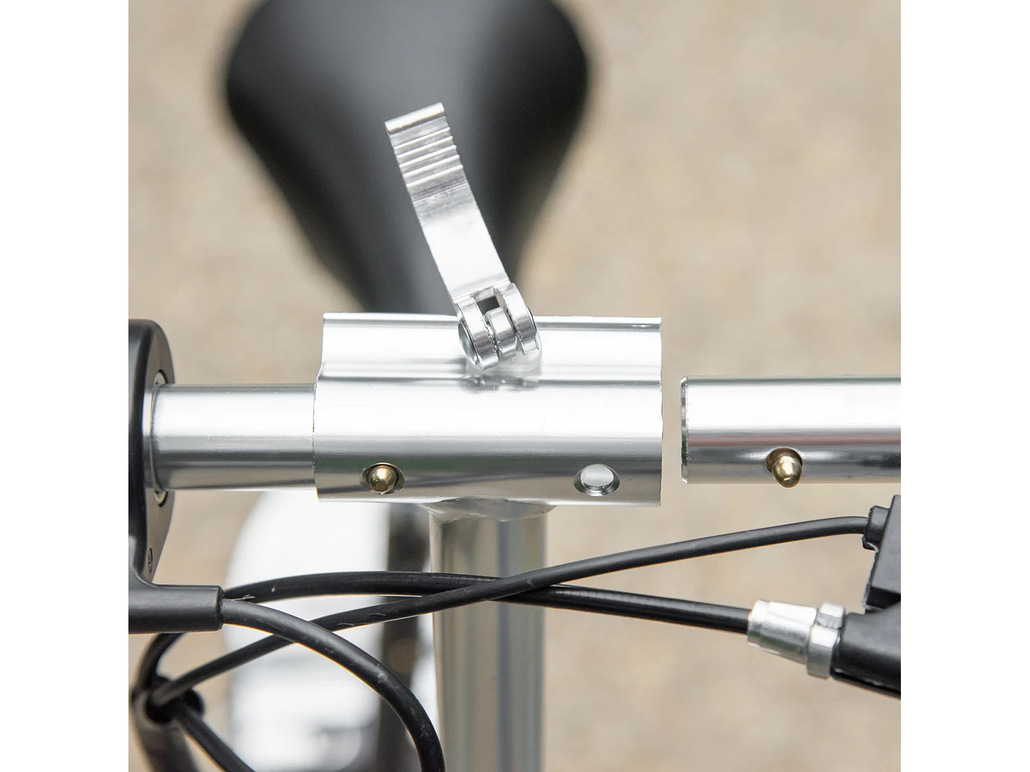 Monopattino elettrico 120w per bambini pieghevole e regolabile nero