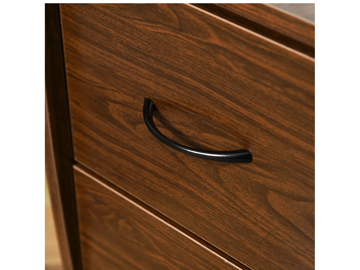 Scrivania porta pc in legno con cassetti e porta tastiera