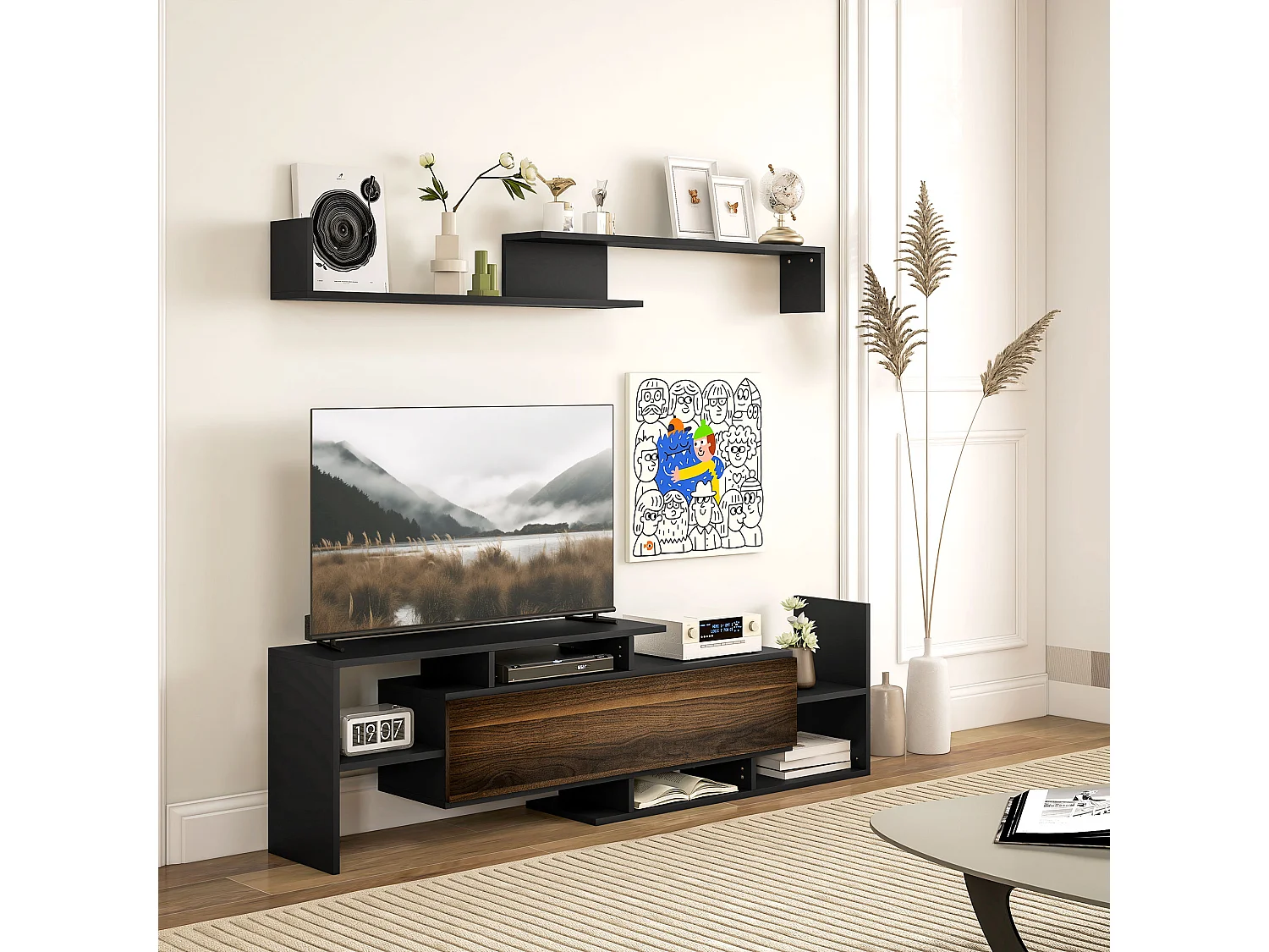 Mobile tv con mensola a muro, ripiani aperti e armadietto in legno