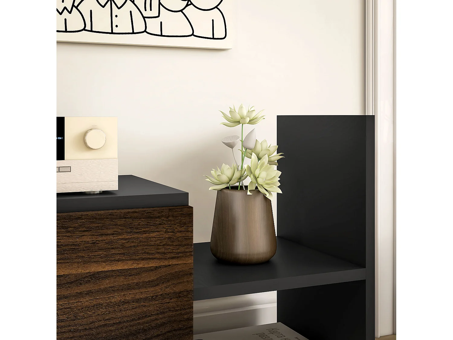 Mobile tv con mensola a muro, ripiani aperti e armadietto in legno