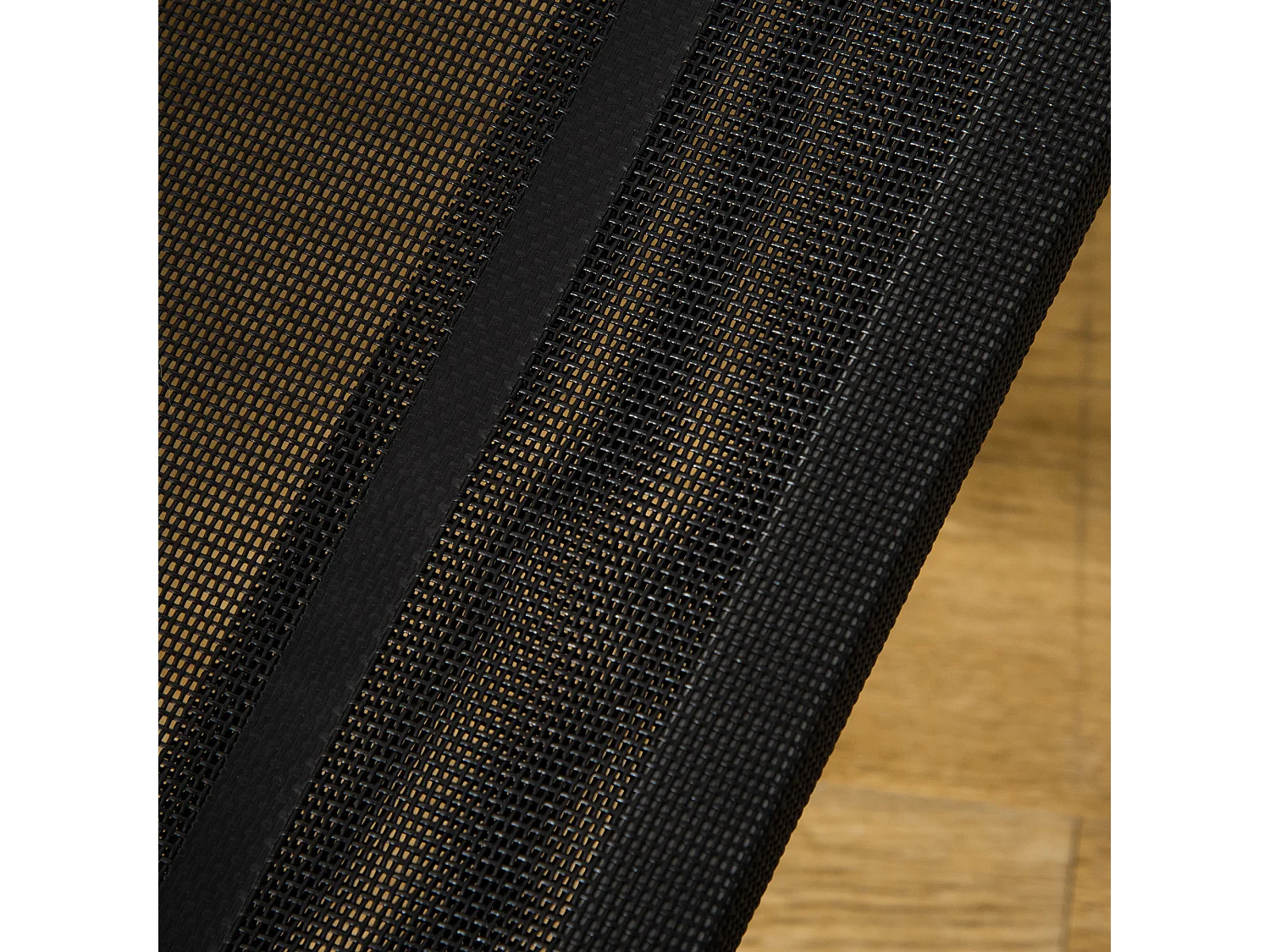 Lettino per cani rialzato con seduta traspirante nero e argento