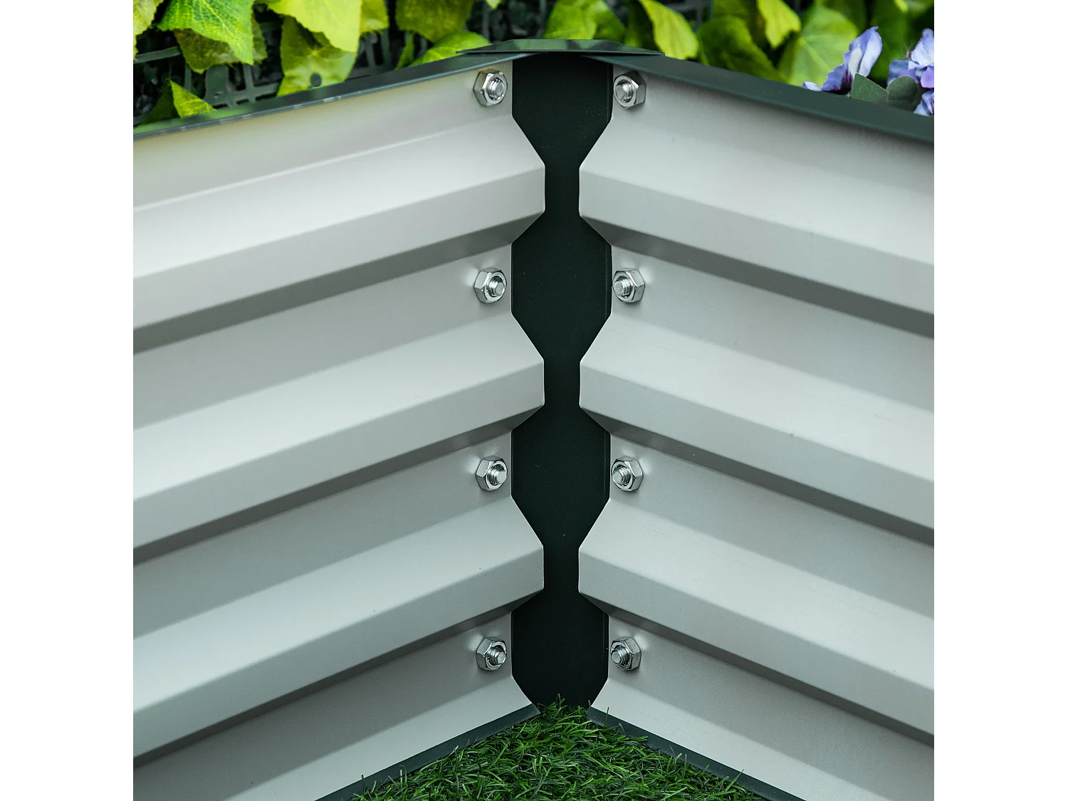 Letto per orto rialzato a fondo aperto in acciaio verde