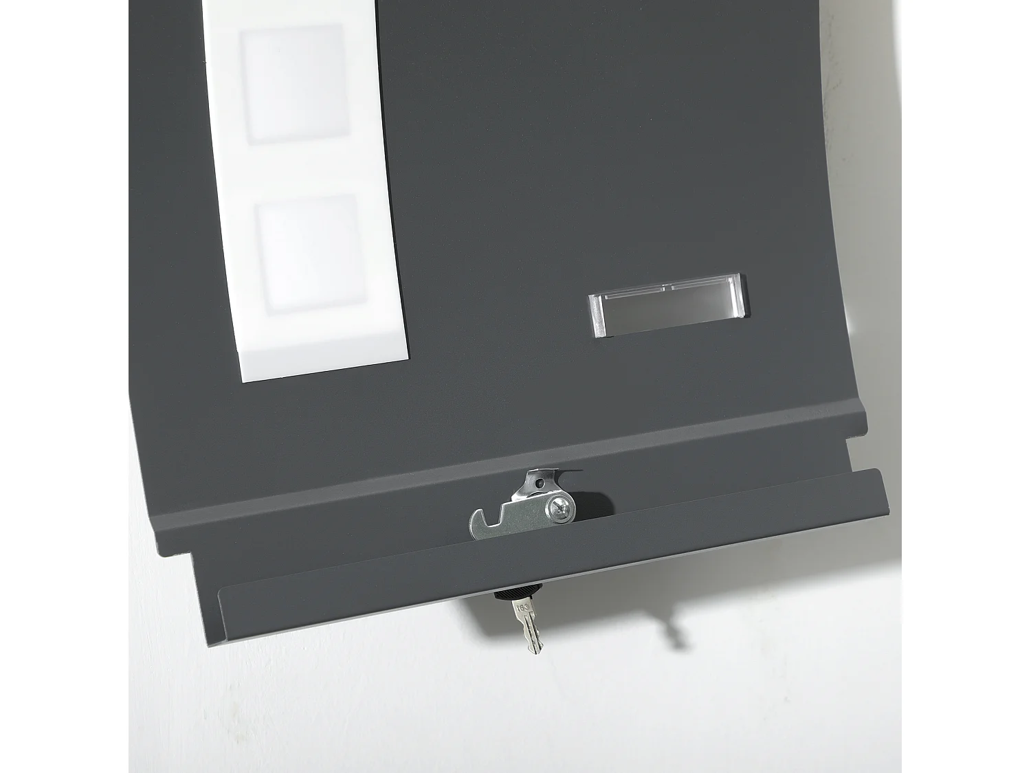 Cassetta postale in acciaio zincato con 3 fessure e 2 chiavi