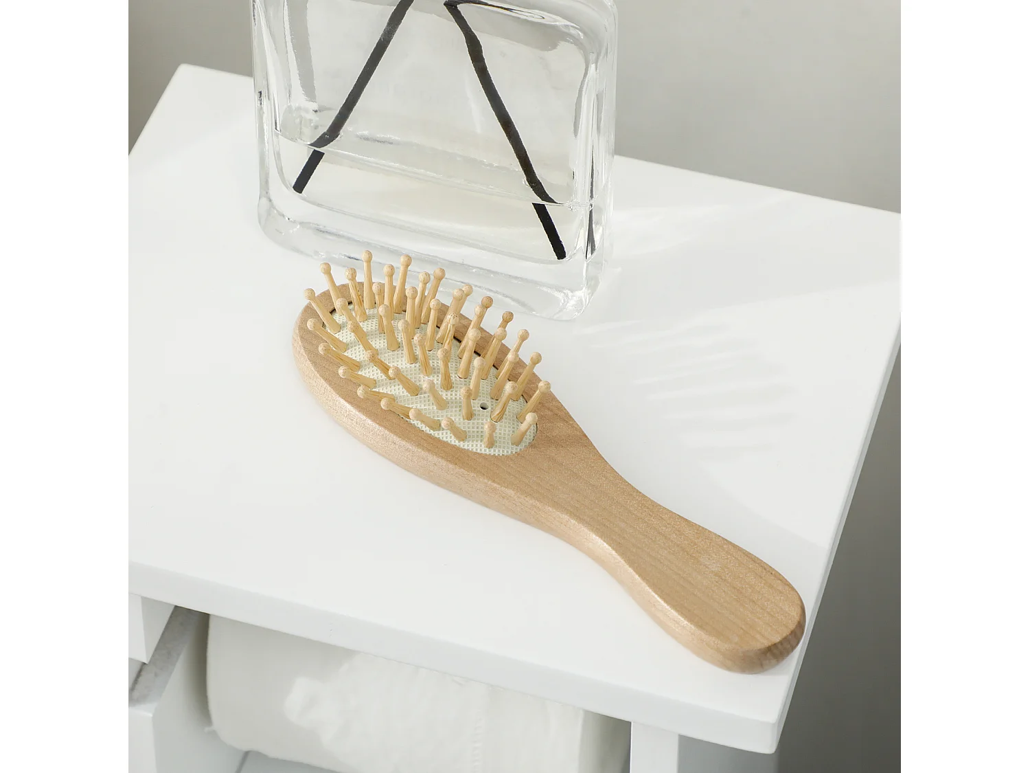 Mobile bagno con porta carta igienica e armadietto in mdf