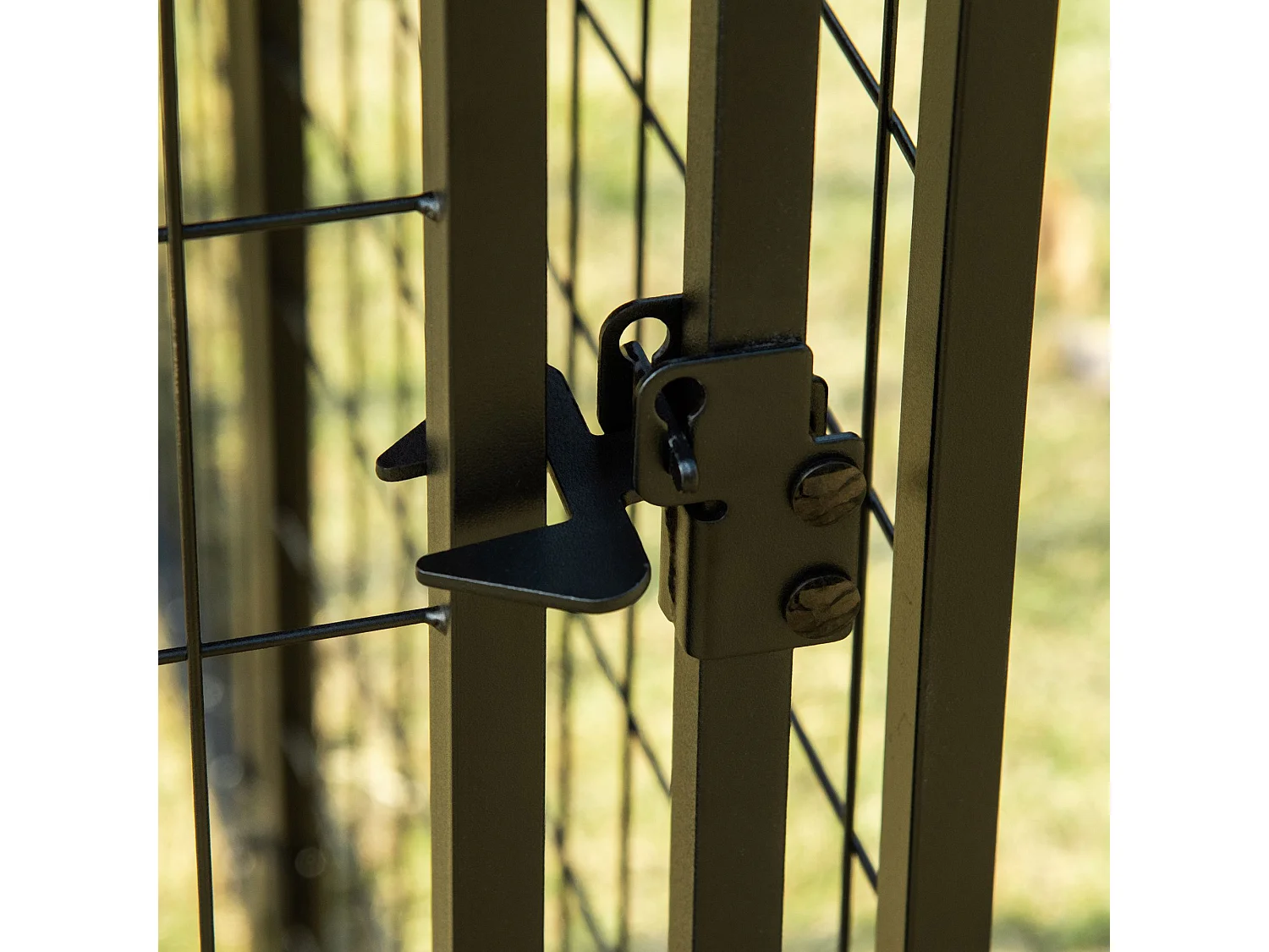 Recinto per cani da esterno in acciaio con copertura in tessuto