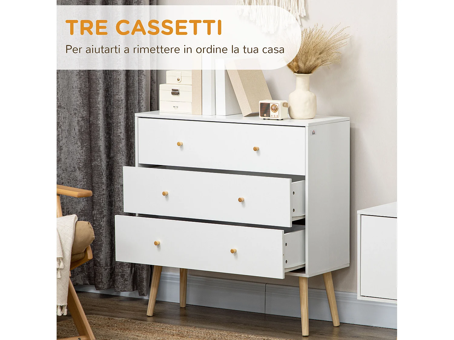 Cassettiera 3 cassetti con maniglie in truciolato e legno di pino per soggiorno
