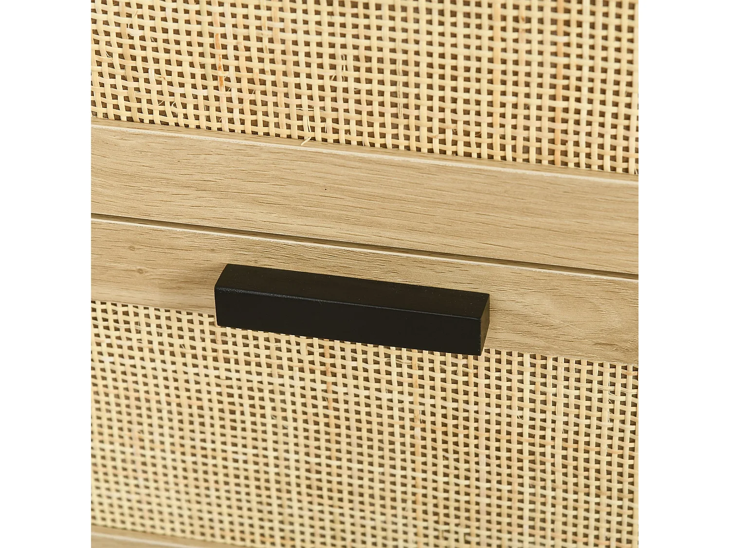 Cassettiera 4 cassetti in truciolato e rattan per soggiorno e camera da letto