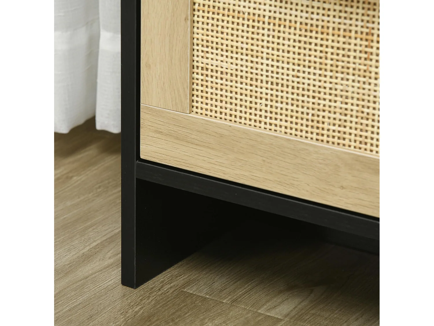 Cassettiera 4 cassetti in truciolato e rattan per soggiorno e camera da letto