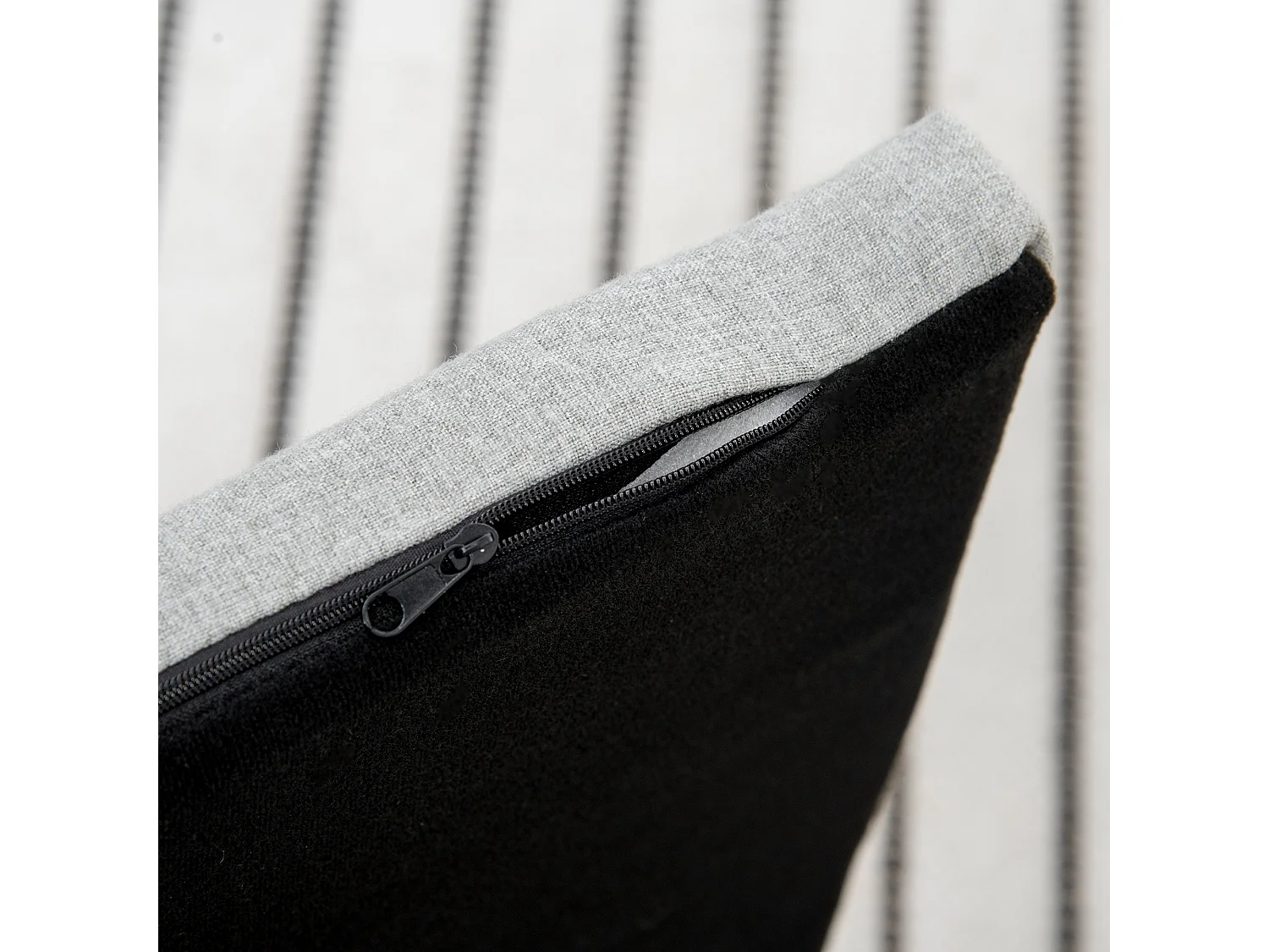 Divano per cani con Cuscino, braccioli e schienale grigio chiaro