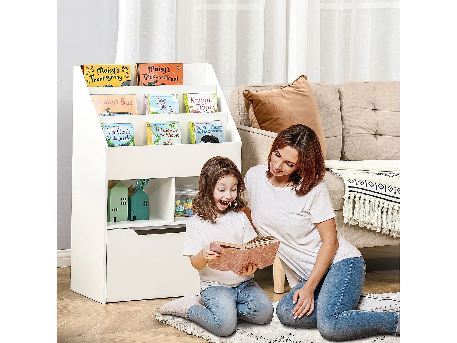 Piccola libreria per bambini con ripiani e cassetto in mdf bianco