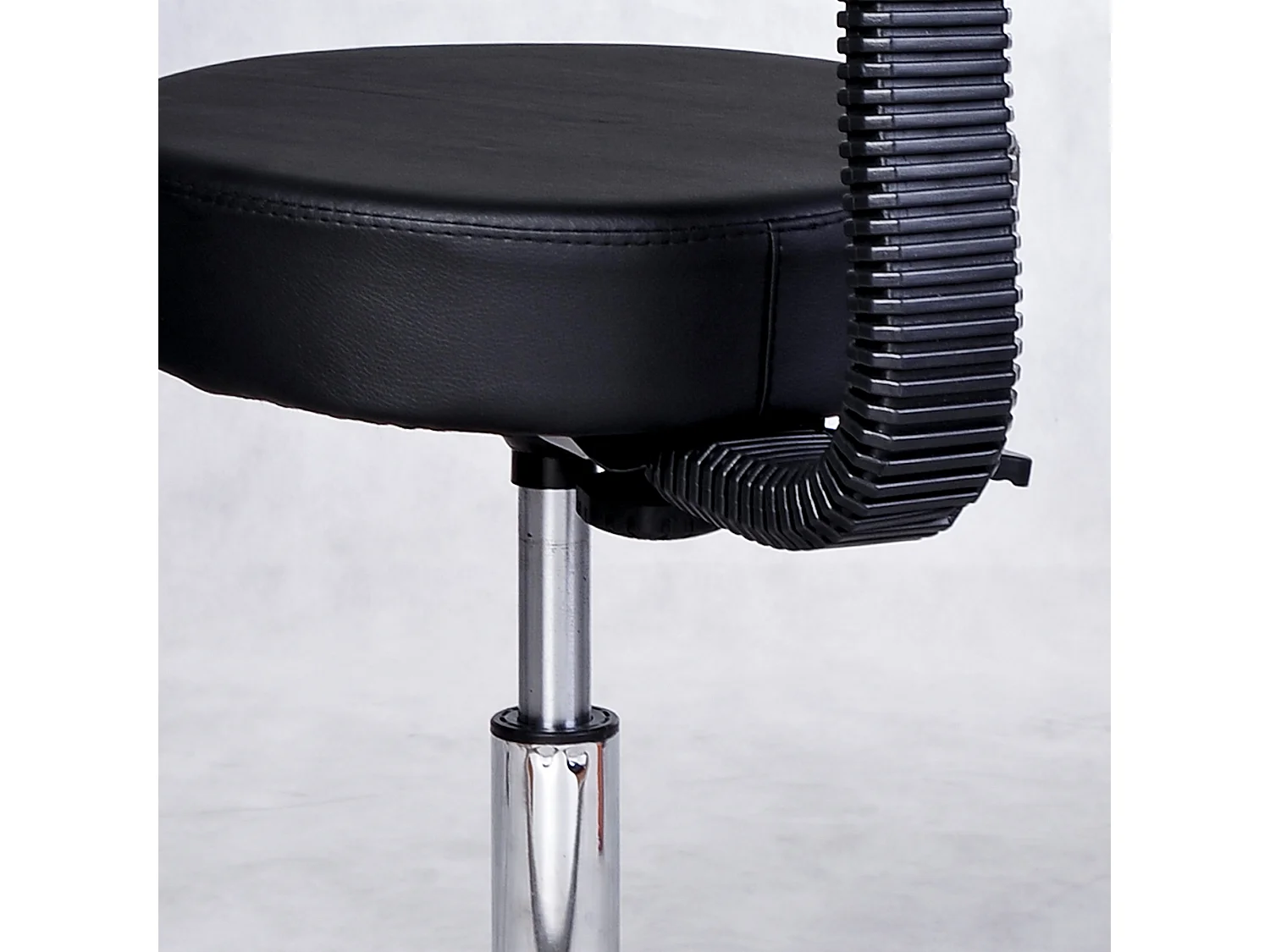 Sgabello con schienale da salone in PU altezza regolabile nero