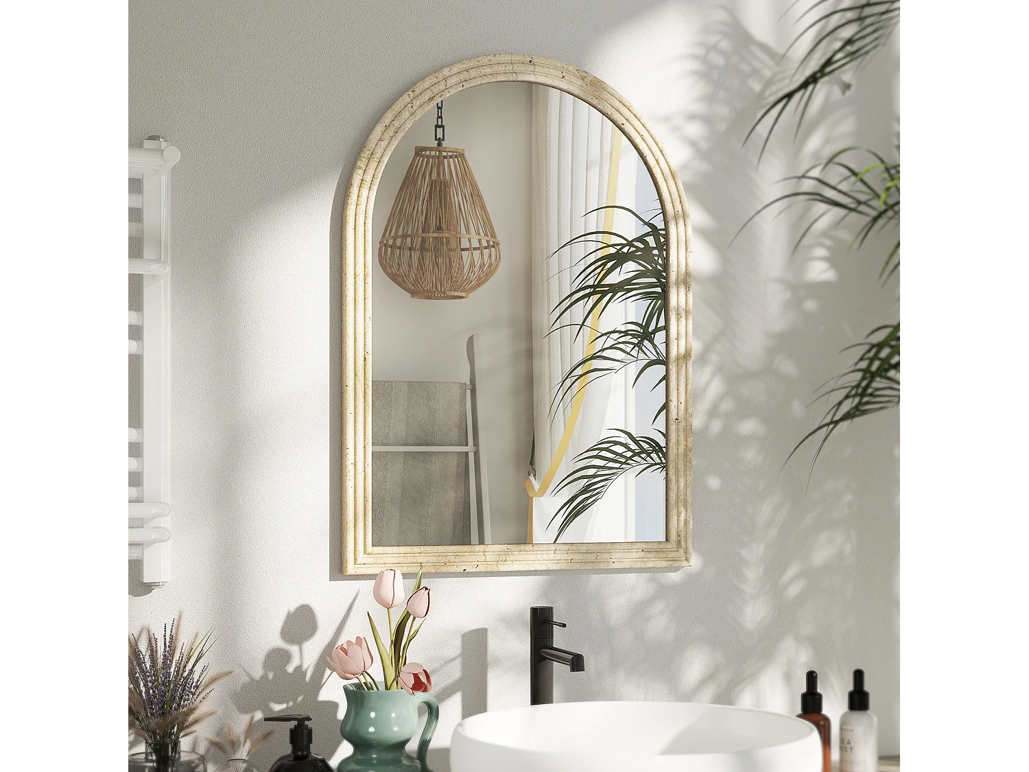 Specchio da parete ad arco con bordo scanalato60x2x90 cm beige