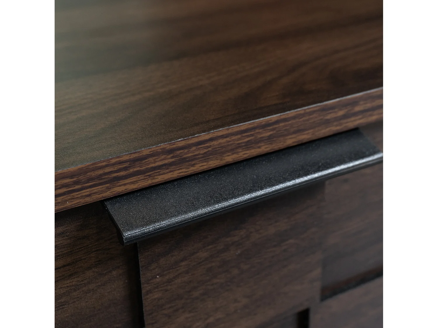 Meuble TV moderne - avec 2 portes et 2 compartiments ouverts - Marron