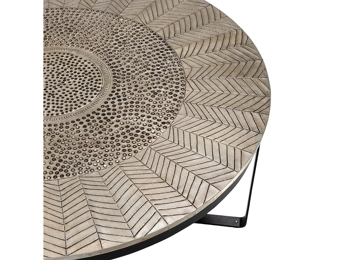 Table basse ronde Ø90cm en métal martelé et sculpté finition brossé pied laqué noir - SOHALIA