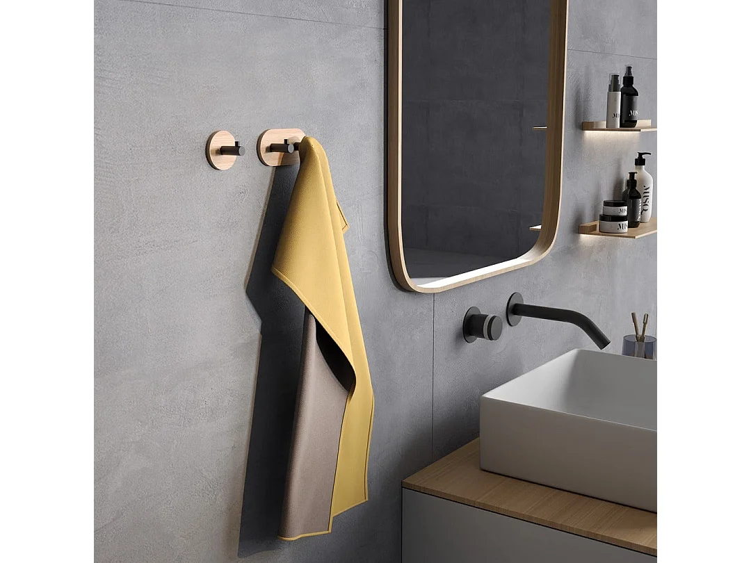 Cintre Adhésif En Bambou Avec Crochets En Métal Noir