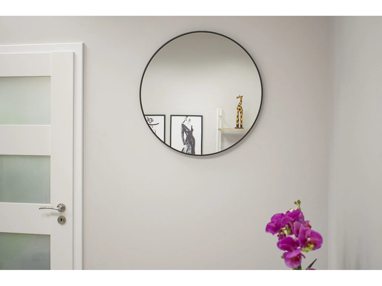 Valora 70CM SPIEGEL Rond Zwart Metalen Frame Scandinavische Stijl