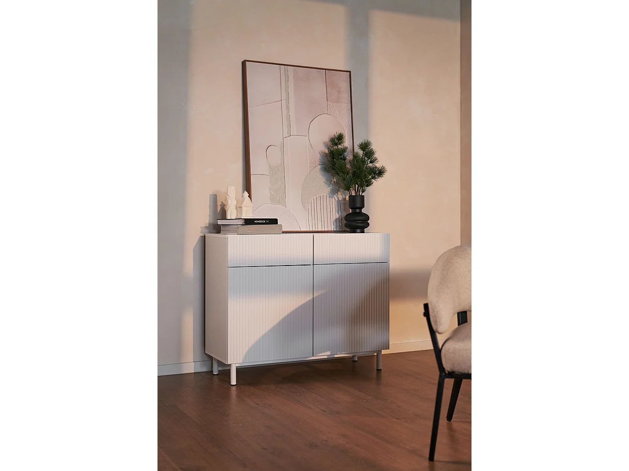 Buffet 2 portes 2 tiroirs avec façade à rainures – 100 cm – greige – Veldio New