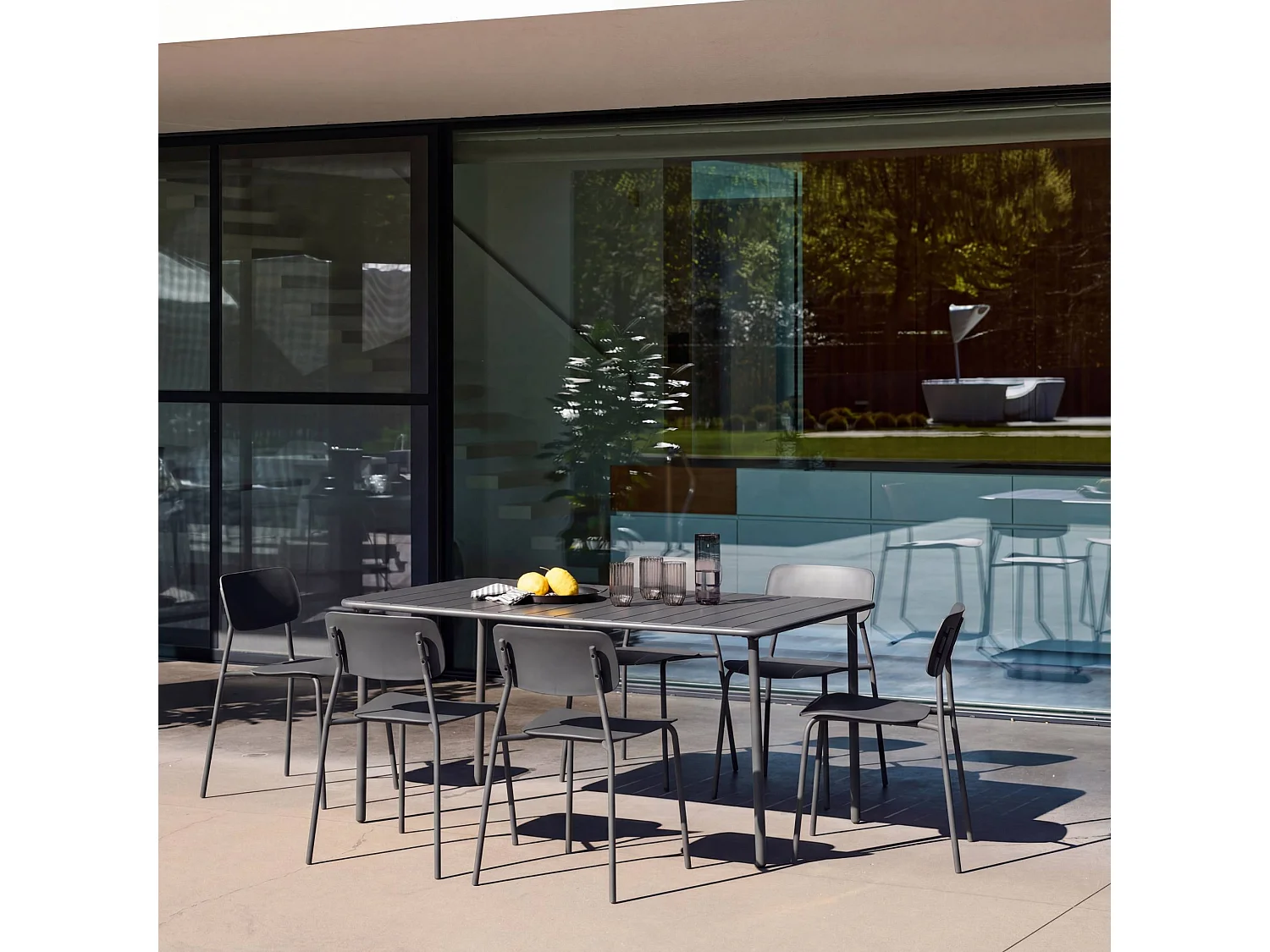 Set tavolo da giardino in metallo con 6 sedie, antracite