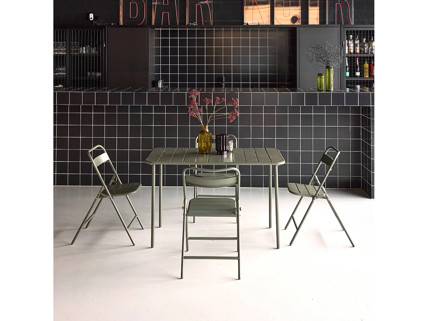 Tavolo da giardino in metallo 4 sedute, 120cm, verde kaki