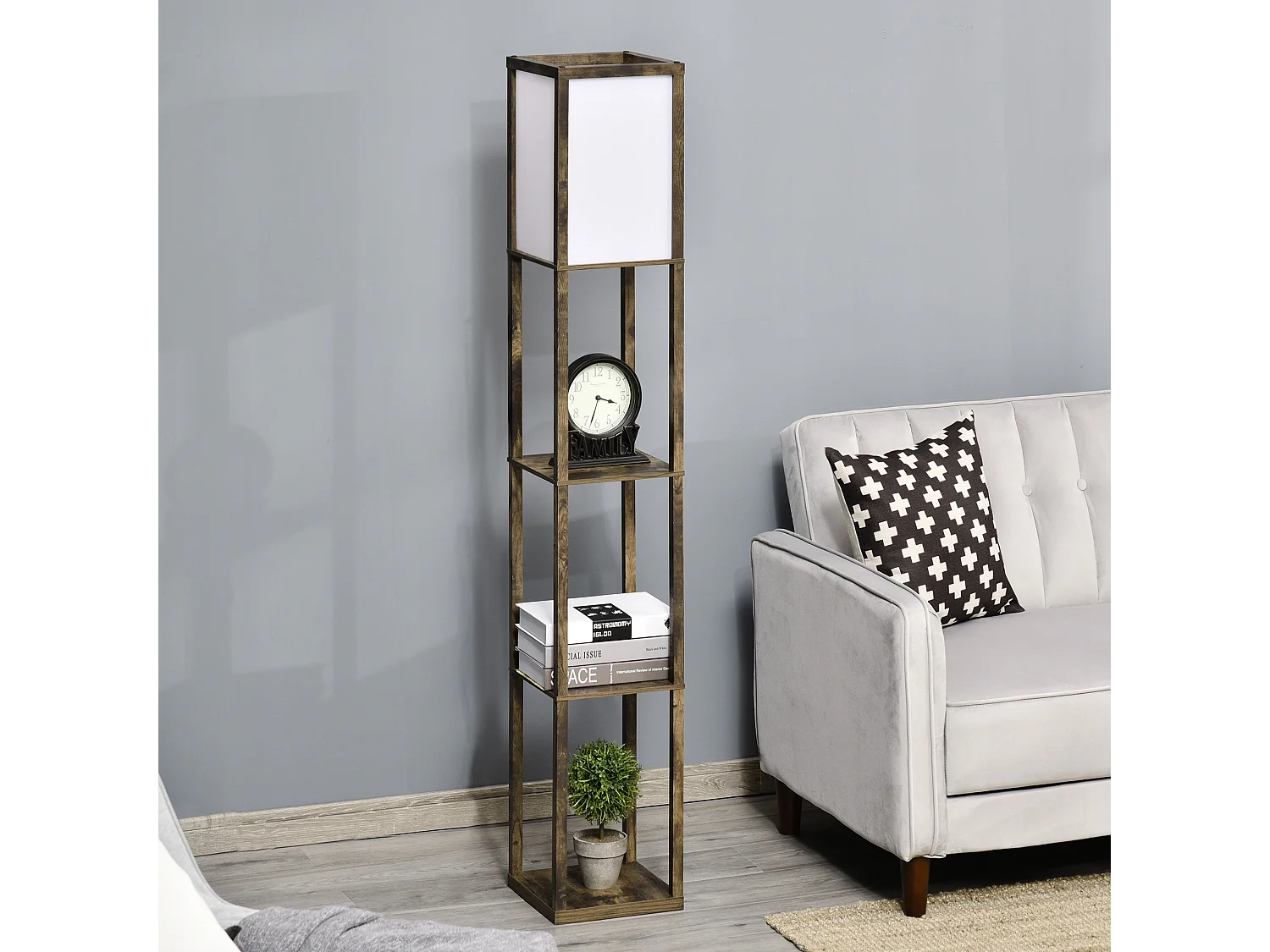 lampada a terra 40w con 3 mensole integrate e interruttore a pedale