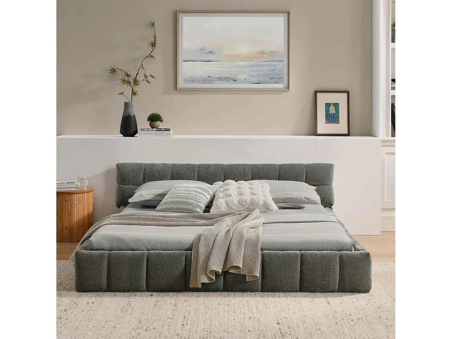 Lit double 140×200 cm en chenille douce, design capitonné, cadre en eucalyptus écologique et métal, montage facile – Dark Gray