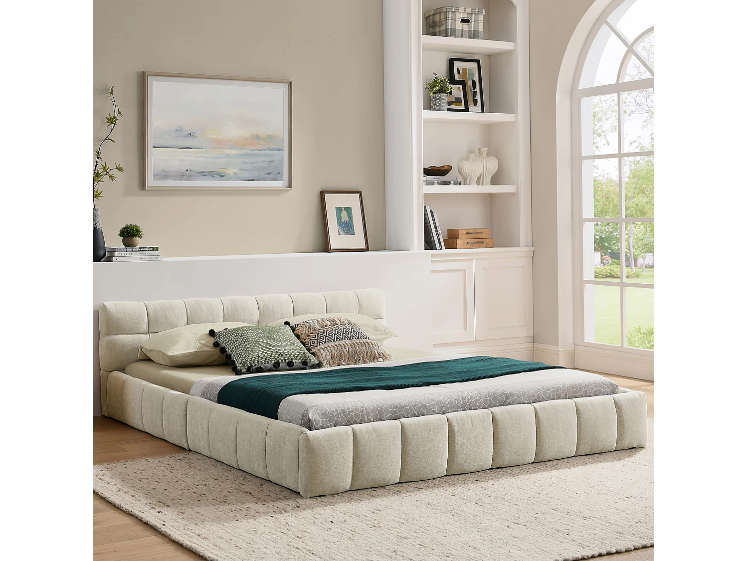Lit double 140×200 cm en chenille douce, design capitonné carré, cadre en eucalyptus écologique et métal, montage facile – Beige