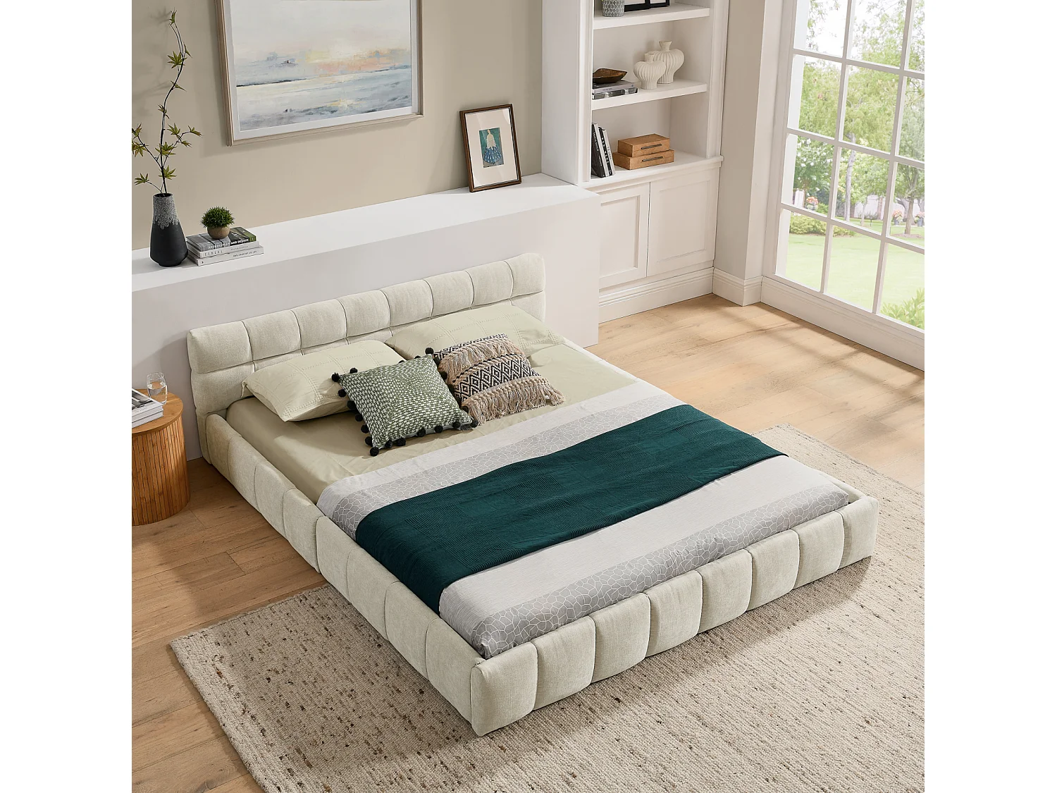 Lit double 140×200 cm en chenille douce, design capitonné carré, cadre en eucalyptus écologique et métal, montage facile – Beige