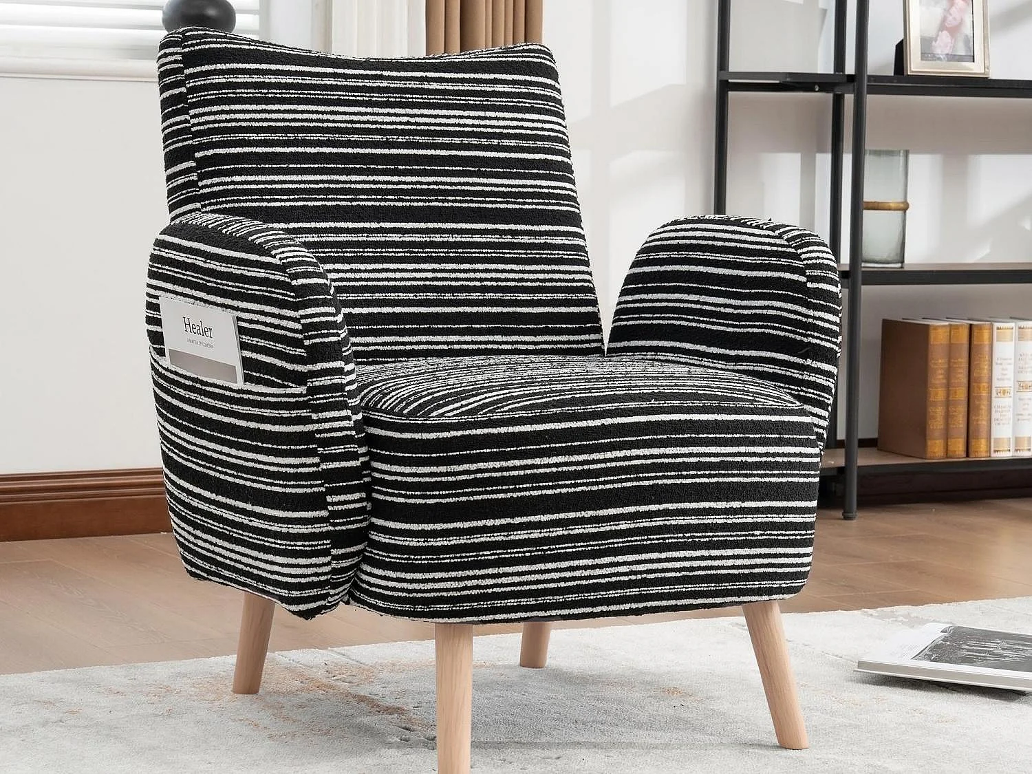 Linea 1.0 - Relaxfauteuil Bouclé met Armleuningen en Zakjes - Ergonomisch Comfort - Voor het Decoreren van Elke Kamer