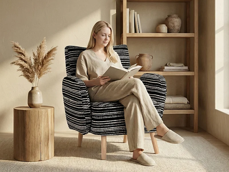 Linea 1.0 - Relaxfauteuil Bouclé met Armleuningen en Zakjes - Ergonomisch Comfort - Voor het Decoreren van Elke Kamer