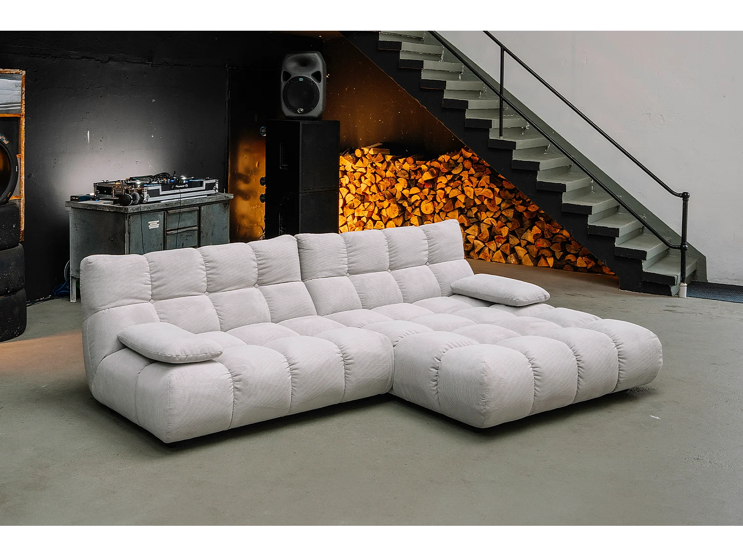 Sofá esquinero Pufs tapizados Sillones giratorios Set - plata Pana - VIVIEN