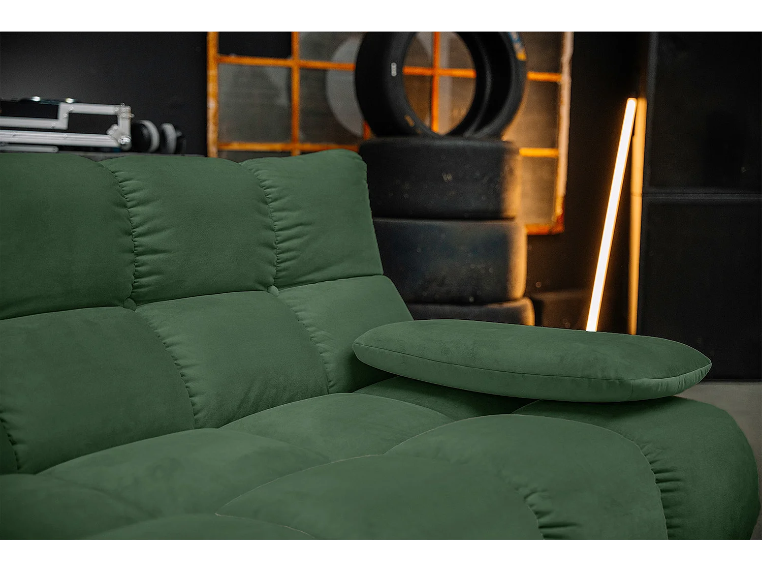 Canapé d'angle - vert émeraude Velours - VIVIEN