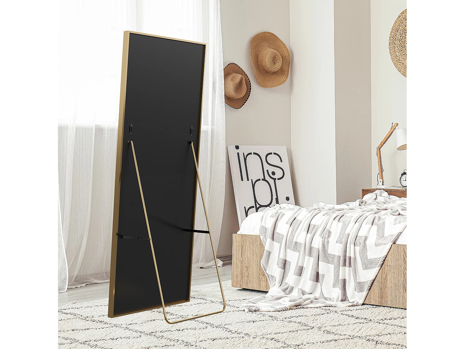 Miroir sur pied 177 x 77 cm - miroir autoportant, à accrocher ou à poser contre un mur - grand miroir sur pied - or