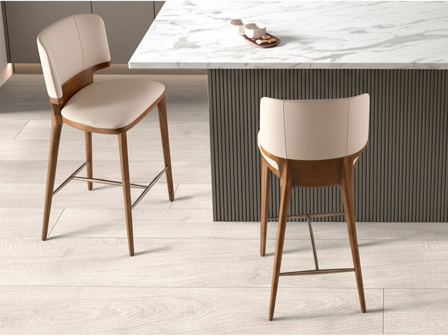 Creme Kunstlederhocker