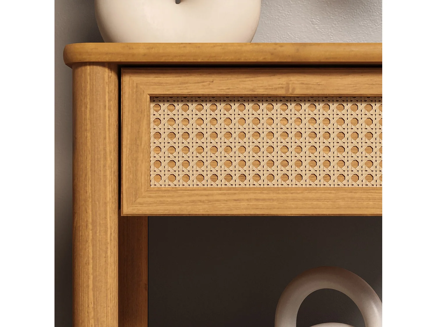 Table de Chevet CEFIRA avec 1 Tiroir en Bois Massif Couleur Chêne, Design Élégant en Rotin, avec 1 Étagère