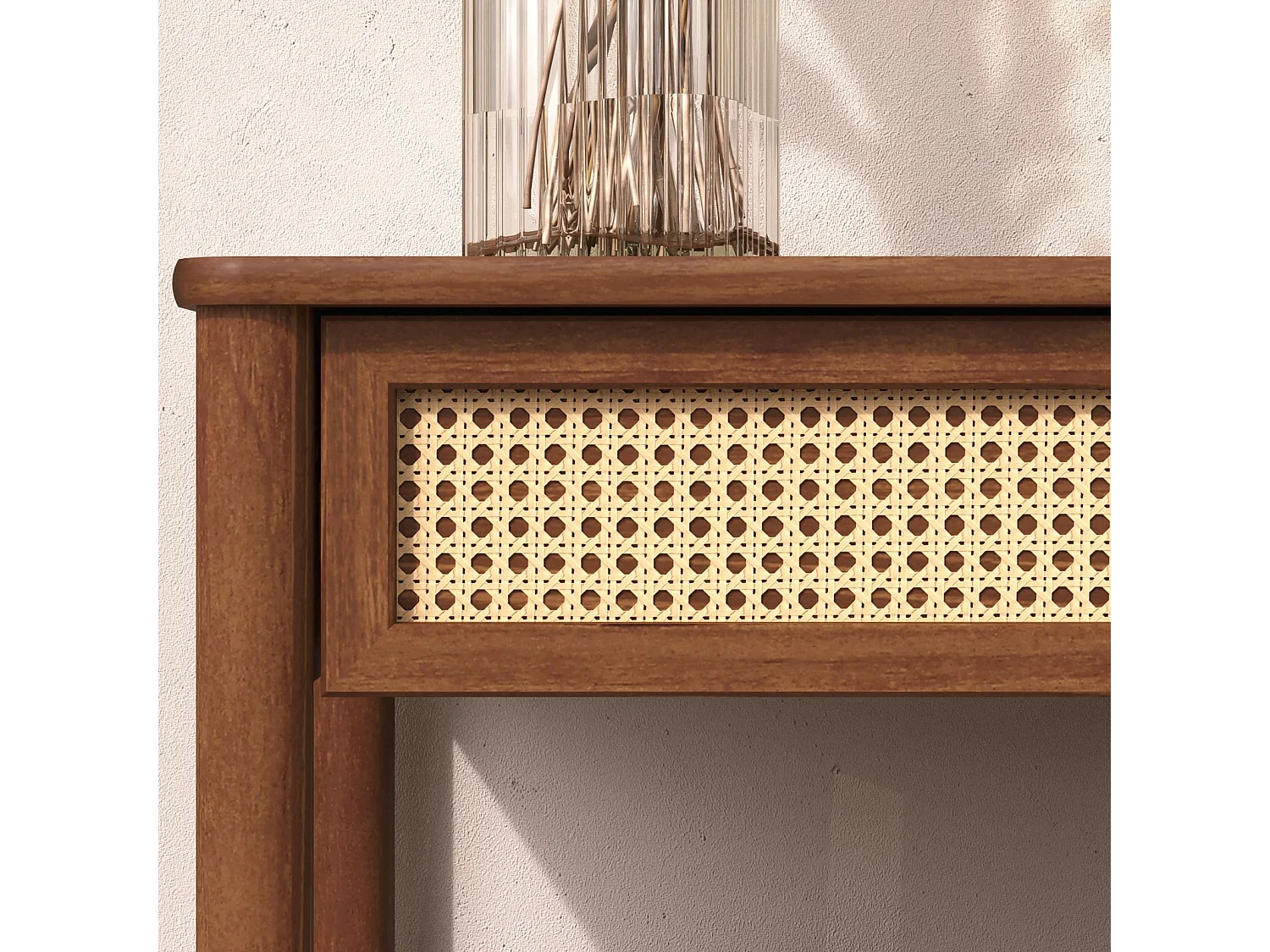 Table de Chevet CEFIRA avec 1 Tiroir en Bois Massif Couleur Châtaignier, Design Élégant en Rotin, avec 1 Étagère