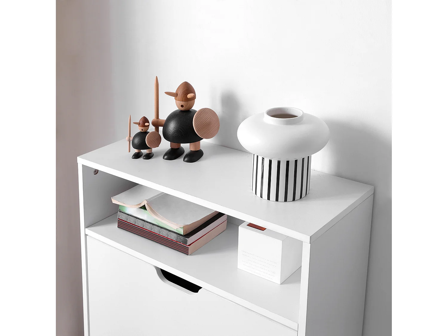 Shoe Cabinet 60x24x102 cm white