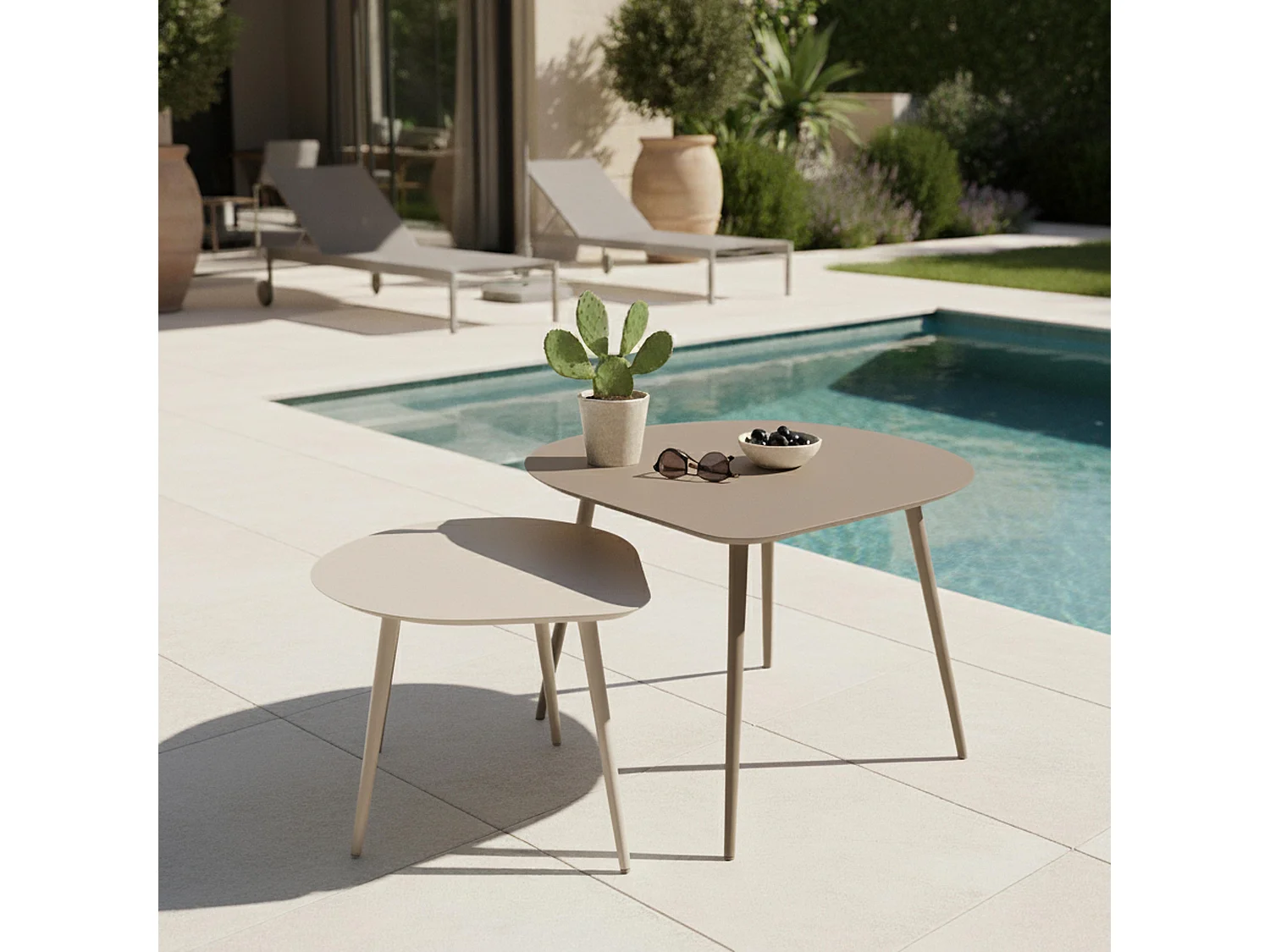 Lot de 2 tables basses de jardin en métal ivoire et taupe