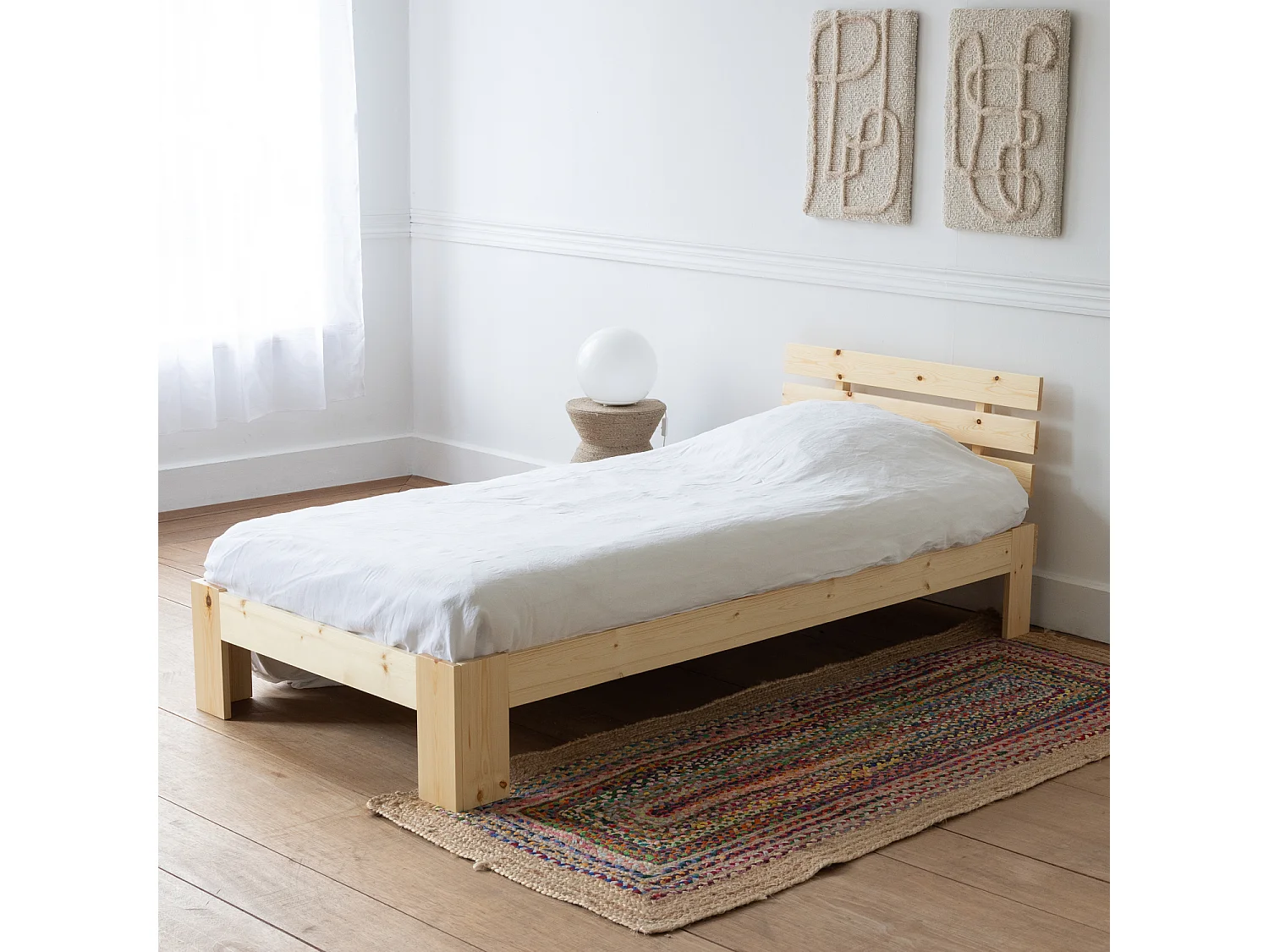 Cama de madeira com cabeceira 90x190cm FINN