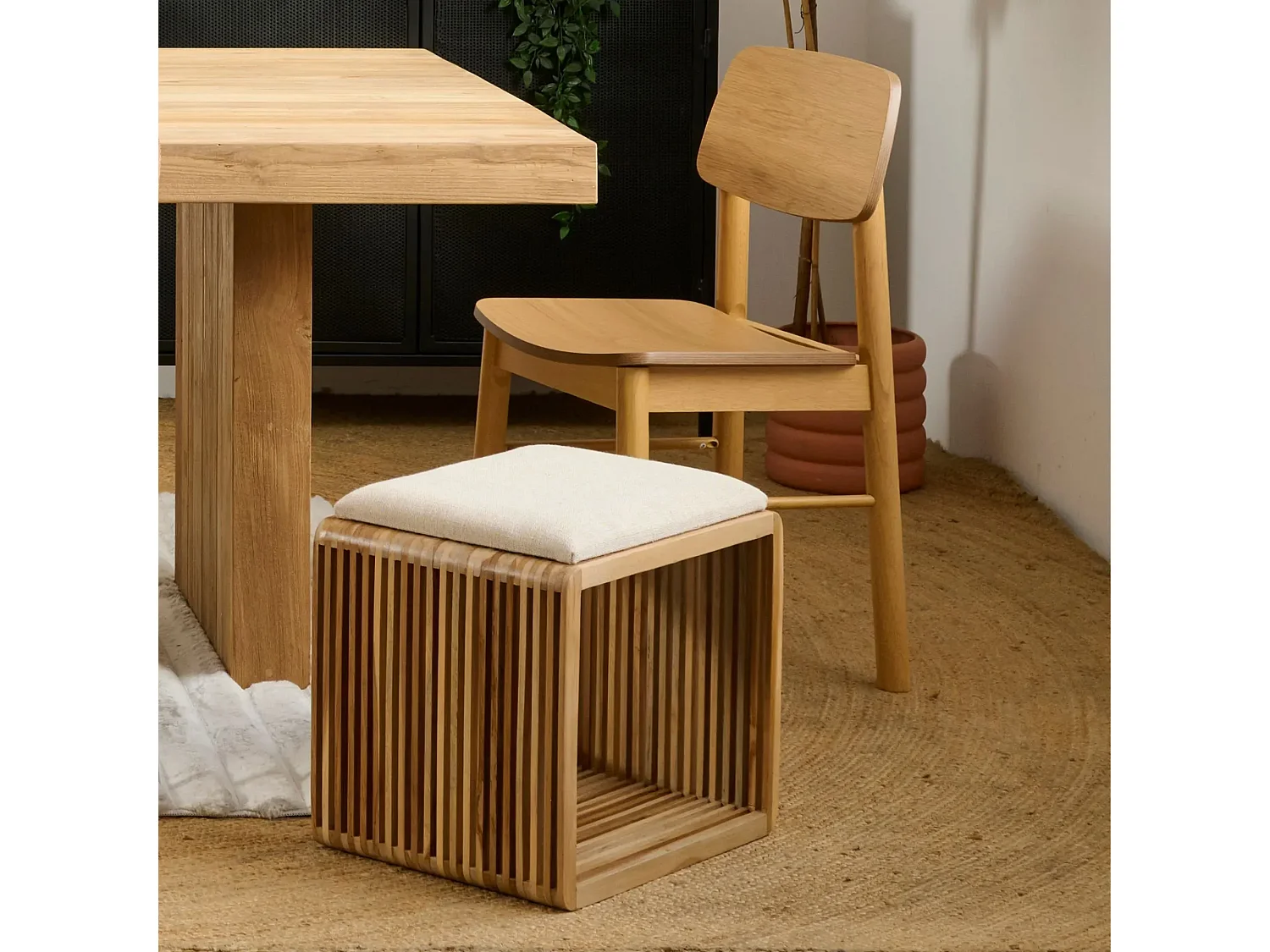 Tabouret 1 place matelassé en teck recyclé - MILAN