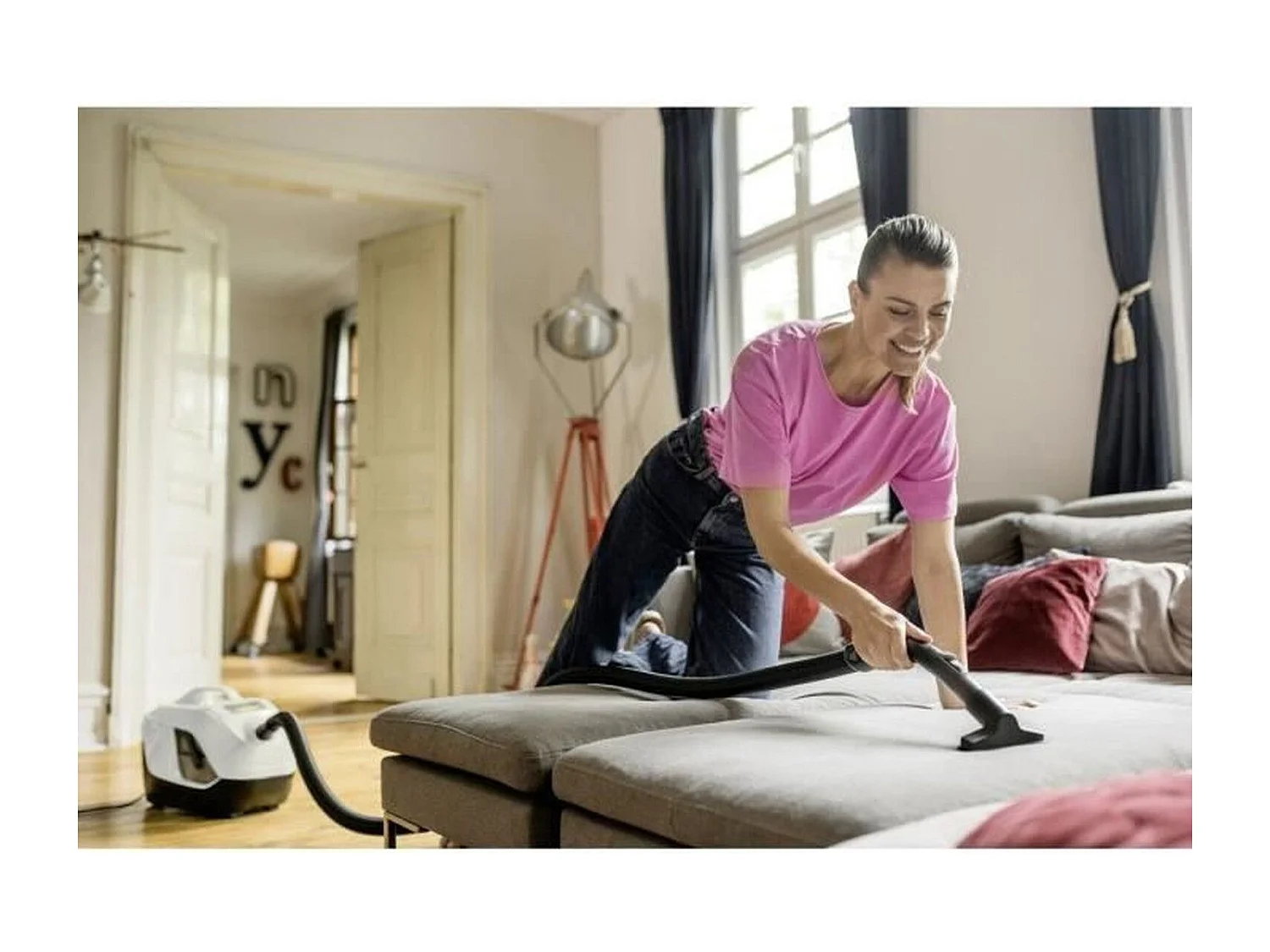 Karcher DS 6 2 L Aspirapolvere a  Cilindro Secco 650 W Senza Sacchetto Bianco