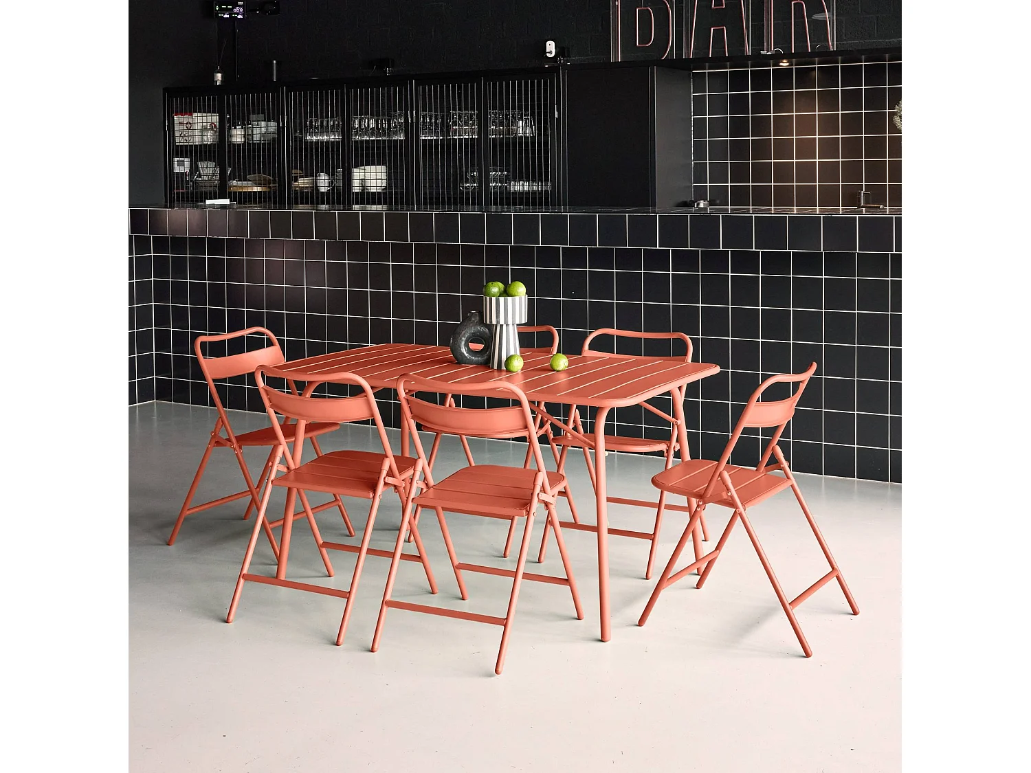 Set tavolo da giardino bistrot pieghevole in metallo con 6 sedie,