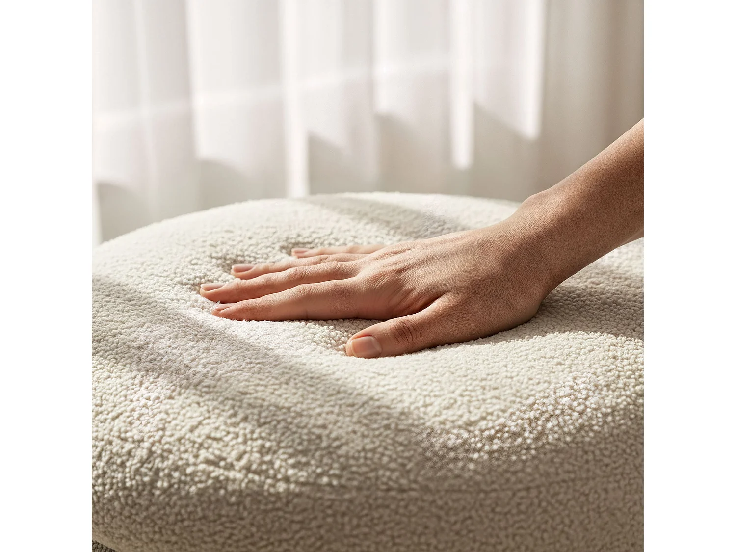 Pouf contenedor cilíndrico en tejido teddy 55 cm MOLLIS Blanco Niebla