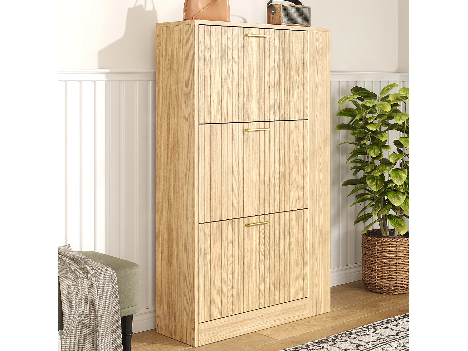 Moderner Schuhschrank 70x23,5x115 cm - mit 3 Türen - Offene Fächer - Holzoptik - MDF - Natur