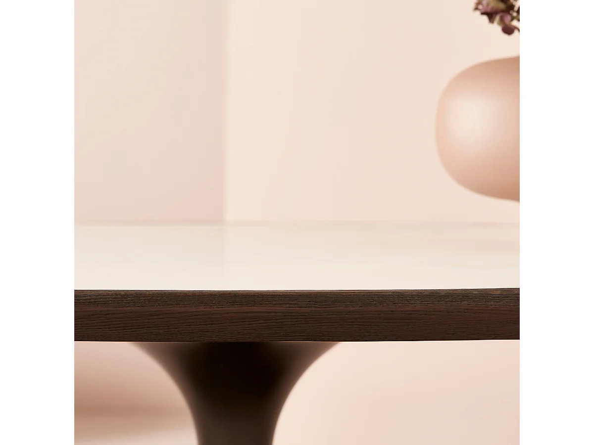 Table basse ovale en marbre blanc TULIPE